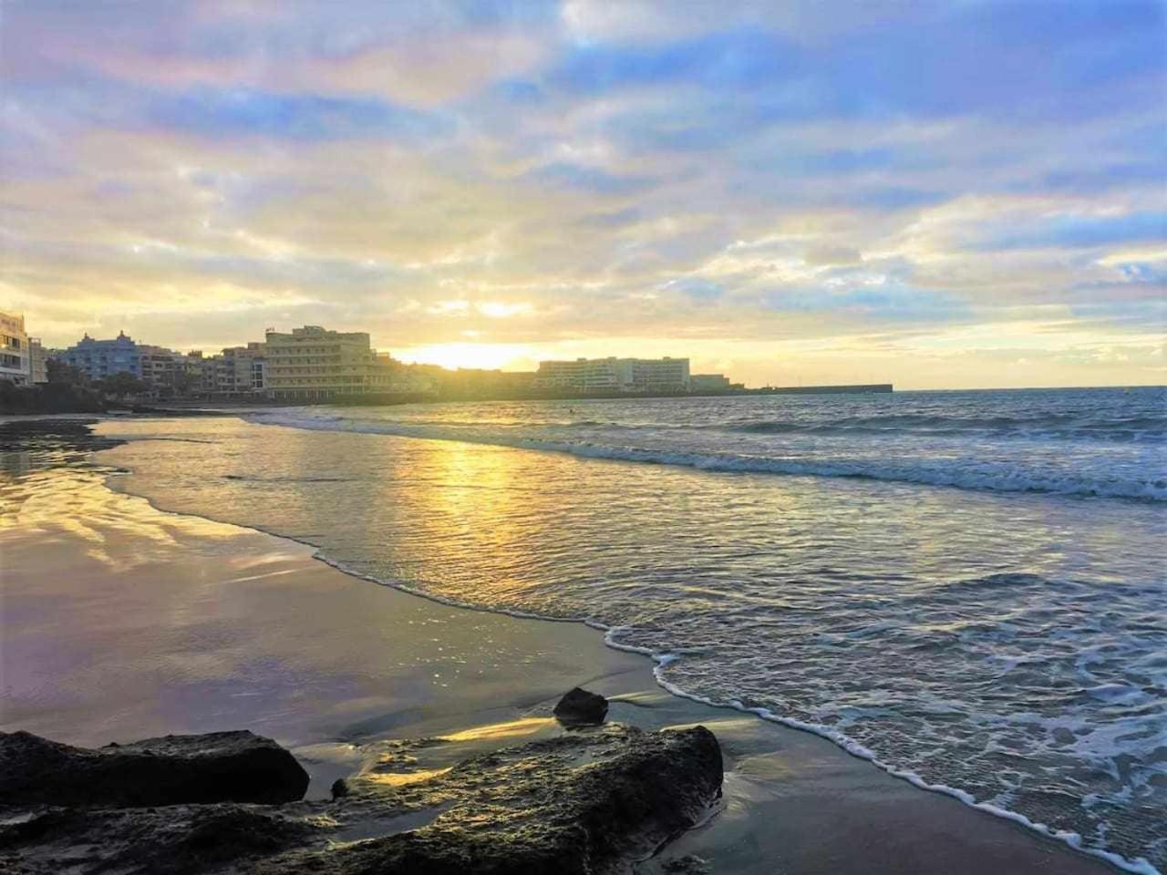 Apartamento Rentenerife Sand & Sea El Medano מראה חיצוני תמונה