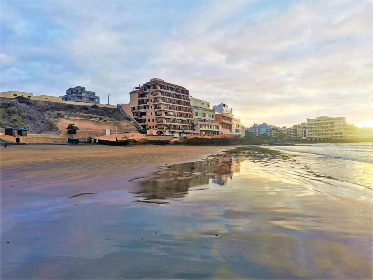 Apartamento Rentenerife Sand & Sea El Medano מראה חיצוני תמונה
